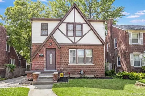 16607 Fenmore St, Detroit, MI 48235