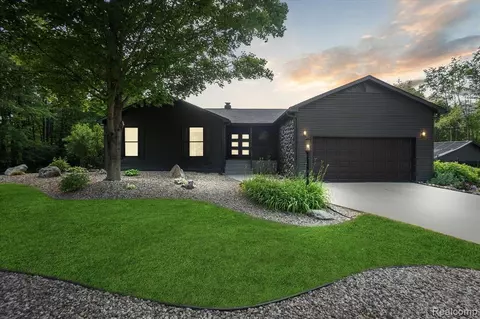 1410 Maryland, Milford, MI 48380