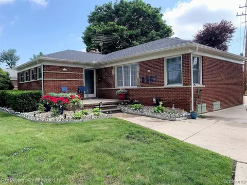 6365 Cortland Ave, Allen Park, MI 48101