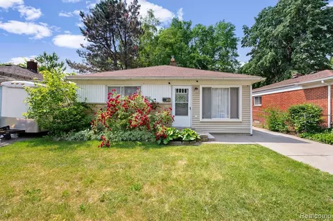20737 Annapolis St, Dearborn Heights, MI 48125
