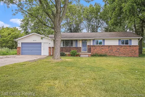 6313 E Bristol Rd, Burton, MI 48519