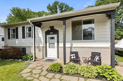 531 Lyon Blvd, South Lyon, MI 48178