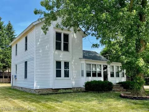 204 N Mill St, Pinckney, MI 48169
