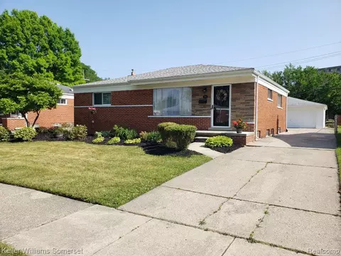 1574 Connie Ave, Madison Heights, MI 48071