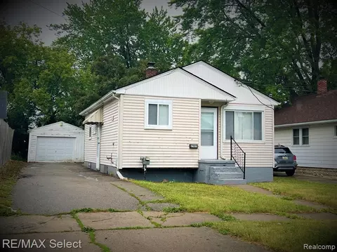 2905 Reynolds St, Flint, MI 48503