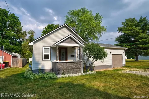 5071 Brady St, Swartz Creek, MI 48473
