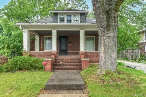 67835 Gleason St, Richmond, MI 48062