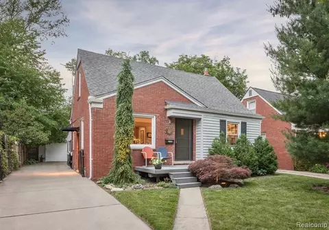 3109 N Alexander Ave, Royal Oak, MI 48073