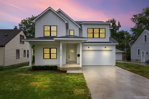 1215 W Windemere Ave, Royal Oak, MI 48073