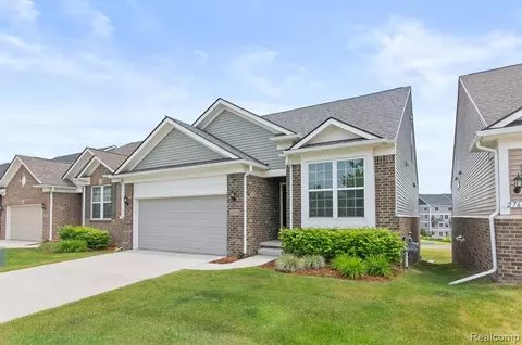 2770 Polson St, Ann Arbor, MI 48105
