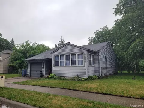 1986 Rome Ave, Warren, MI 48091