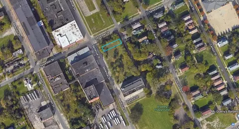 3768 Bellevue St, Detroit, MI 48207