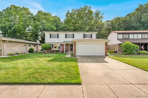 7449 Corbett Dr, Canton, MI 48187
