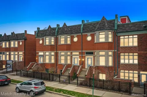 212 Erskine St, Detroit, MI 48201