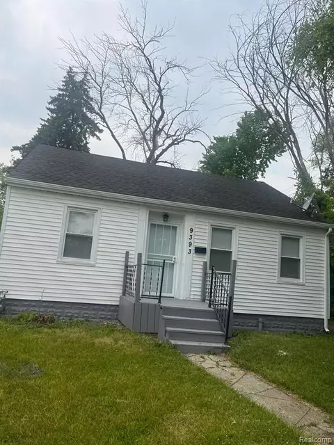 9393 Montrose St, Detroit, MI 48228