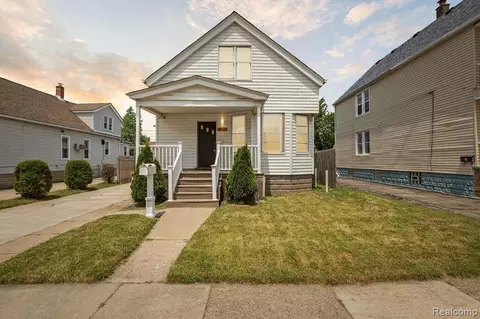 3857 Norwalk St, Hamtramck, MI 48212