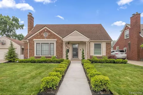 225 S Franklin St, Dearborn, MI 48124