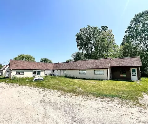 14572 N Saginaw Rd, Clio, MI 48420
