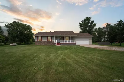 12264 Hough Rd, Riley, MI 48041