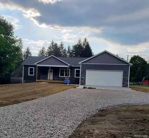 6115 N Irish Rd, Richfield, MI 48423