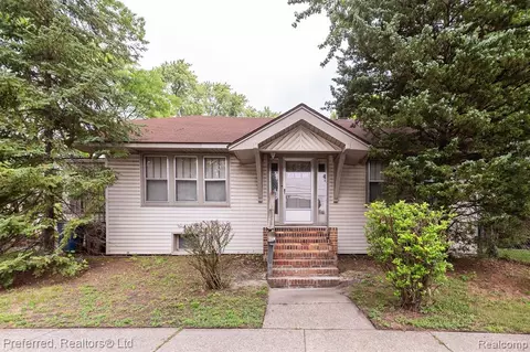 502 Ann St, Plymouth, MI 48170
