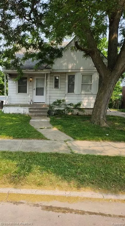 7414 Rosemont Ave, Detroit, MI 48228