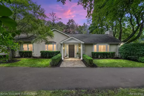 4165 Sheldon Rd, Rochester, MI 48306