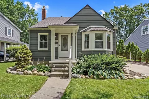 1928 Phillips Ave, Berkley, MI 48072