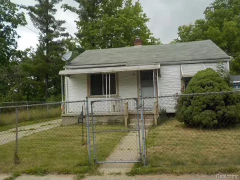 326 W Baltimore Blvd, Flint, MI 48505