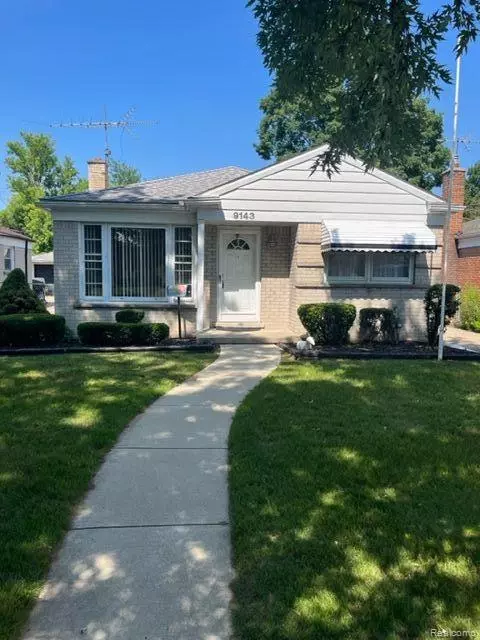 9143 Salem, Redford, MI 48239