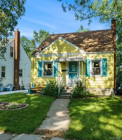 3221 Edgeworth St, Ferndale, MI 48220