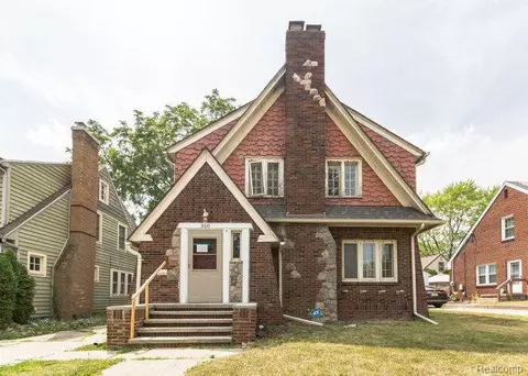 310 West St, Lansing, MI 48915