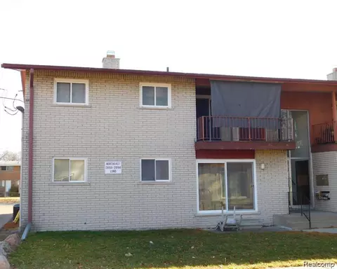 29180 Lund Ave, Warren, MI 48093