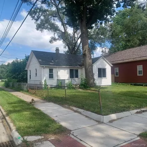 23160 Cayuga Ave, Hazel Park, MI 48030