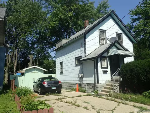 155 Edison St, Pontiac, MI 48342
