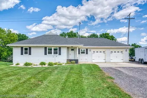 2685 Holt Rd, Williamston, MI 48895