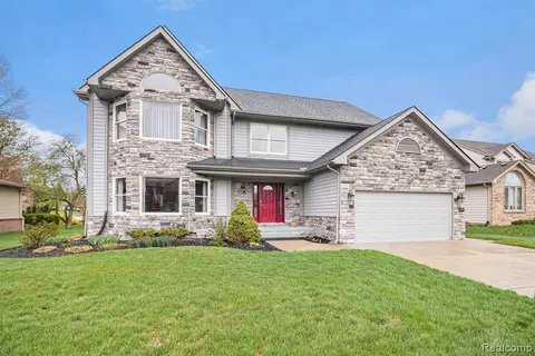 2536 Brilliance, Rochester Hills, MI 48309