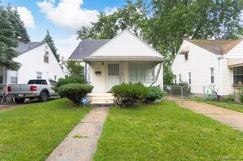 13692 Carlisle St, Detroit, MI 48205
