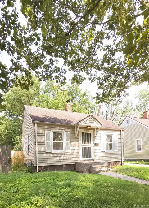 19372 Glastonbury Rd, Detroit, MI 48219