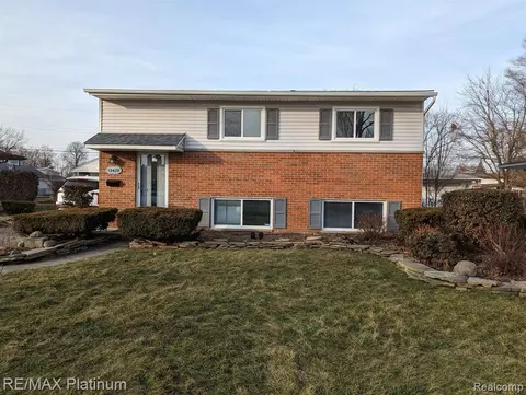 12429 Burtley Dr, Sterling Heights, MI 48313