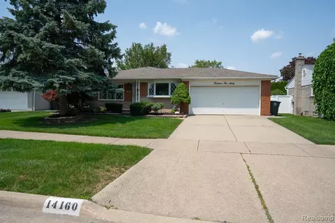 14160 Stratford St, Riverview, MI 48193
