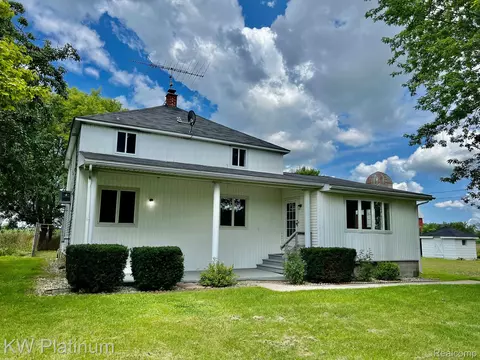 6801 Connell Rd, Brockway, MI 48097