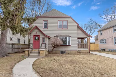 202 Willis Ave, Royal Oak, MI 48067