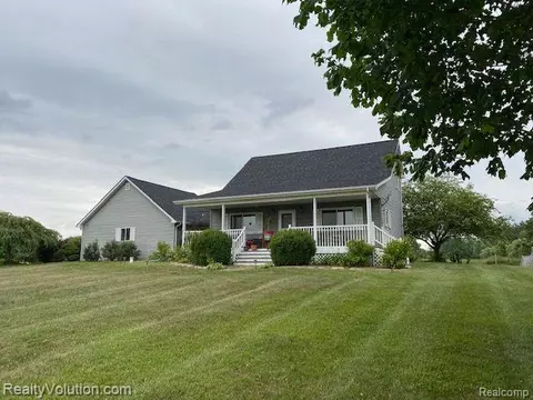 2615 S Summers Rd, Imlay City, MI 48444