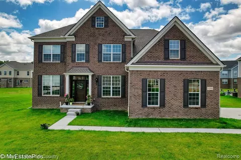 51043 Meadowlands, Canton, MI 48188