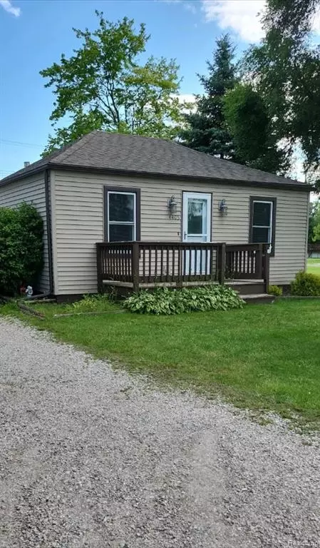 4405 Lapeer Rd, Port Huron, MI 48060