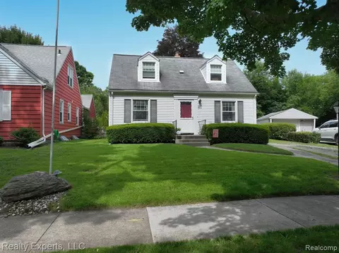 715 Linda Vista St, Ann Arbor, MI 48103