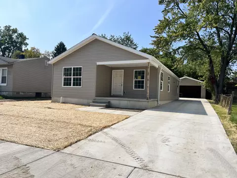 691 Kenilworth Ave, Pontiac, MI 48340