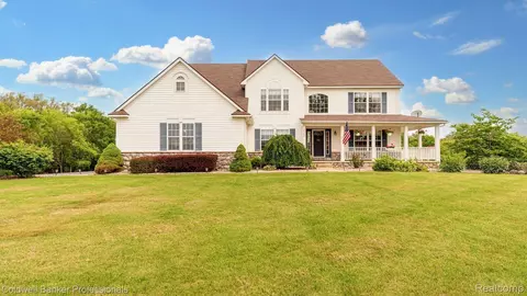 2540 Textile Rd, Lodi, MI 48176