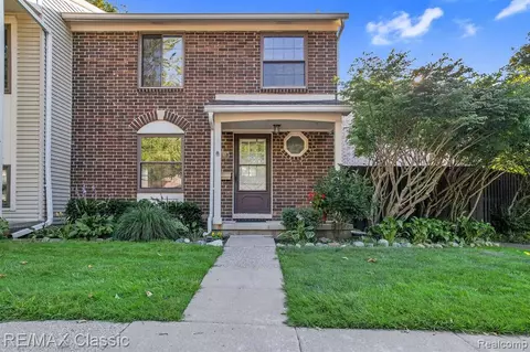 1787 Sheffield Dr, Ypsilanti, MI 48198